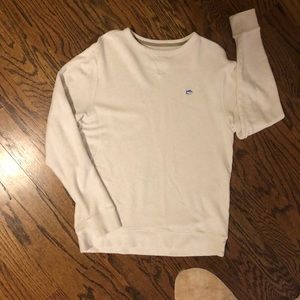 Soft crew-neck sweatshirt!
